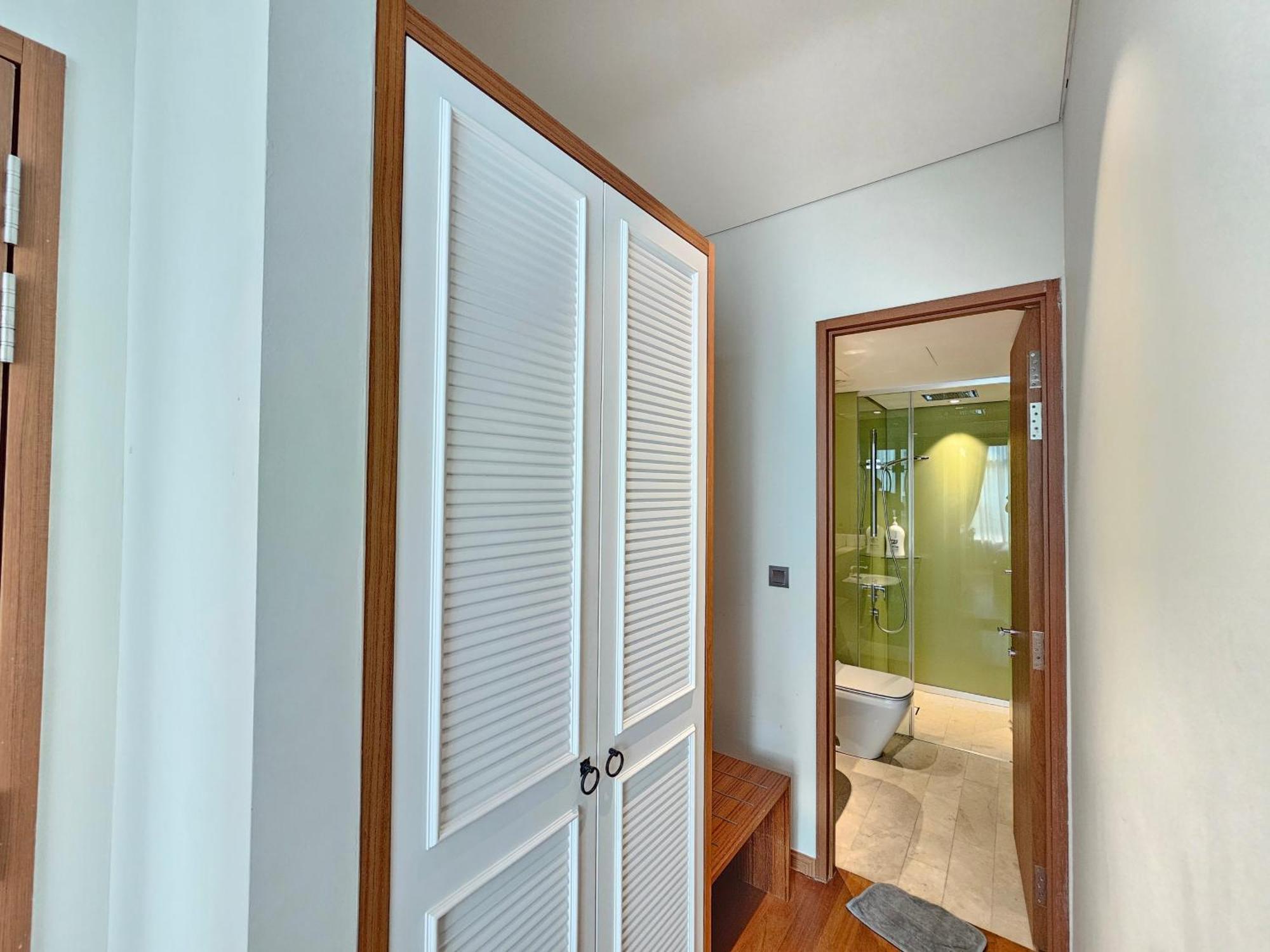 Sky Suites Klcc By Staylar Kuala Lumpur Exterior photo