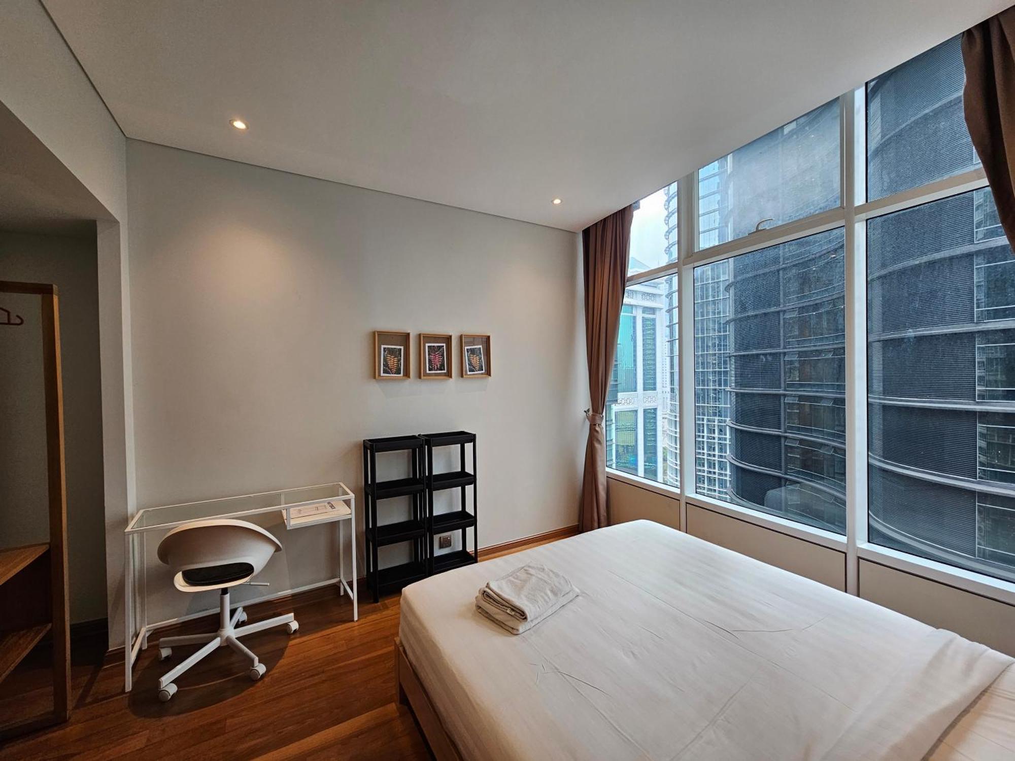 Sky Suites Klcc By Staylar Kuala Lumpur Exterior photo